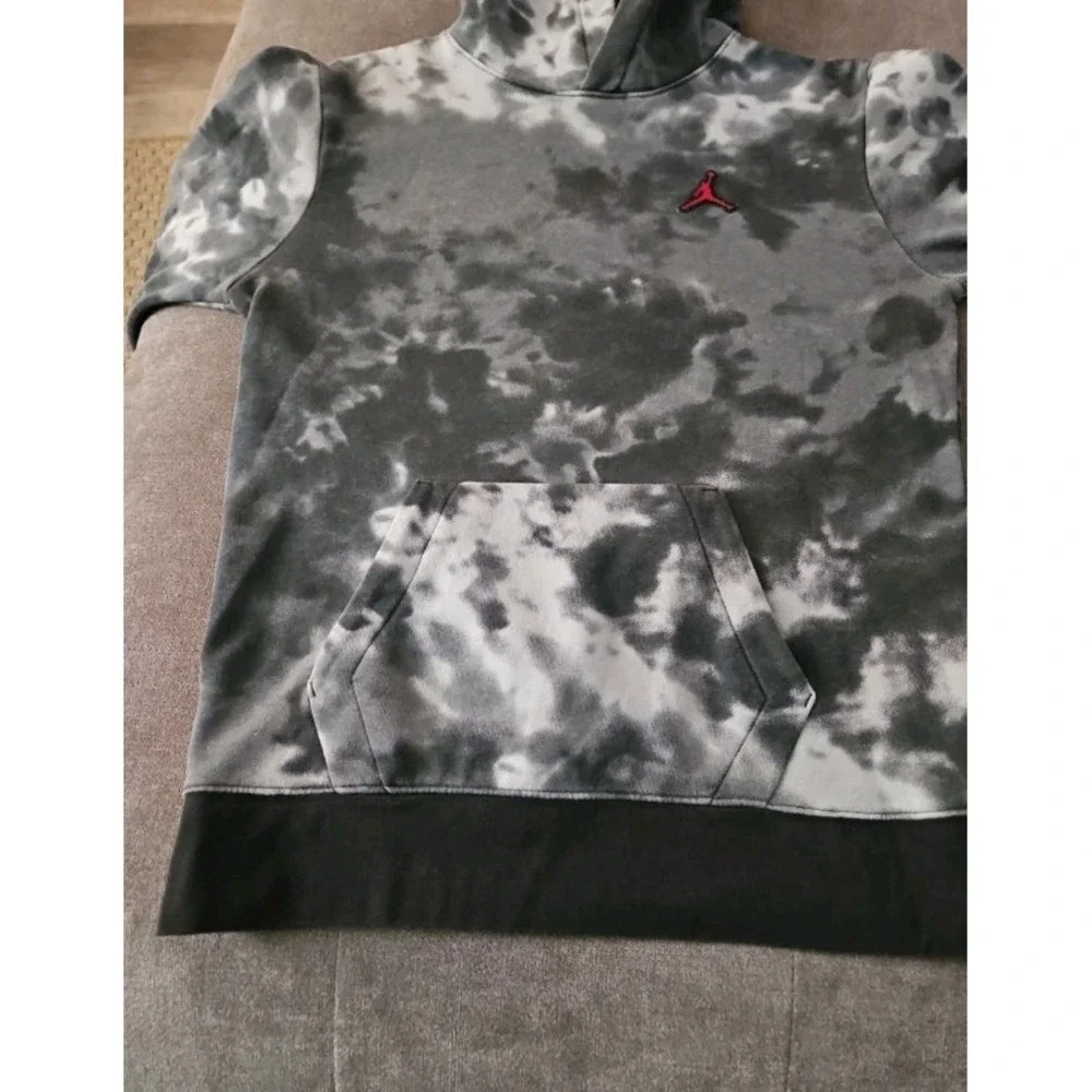 Nike Jordan Essentials‎ Smoke Dye Pullover Hoodie Youth Size XL